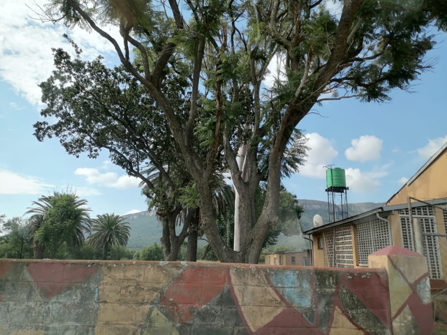 Commercial Property for Sale in Olifantshoek North West